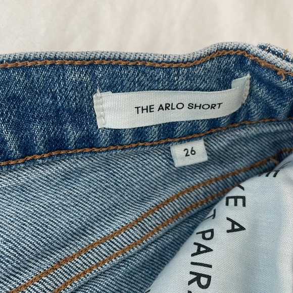 Arlo short denim forum size 26 - Picture 4 of 5